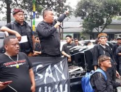 ‘Aliansi Bandung Melawan’ Desak Wali Kota Segera Buka ‘Police Line’ di Kebun Binatang Bandung