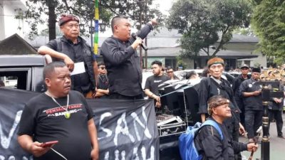 ‘Aliansi Bandung Melawan’ Desak Wali Kota Segera Buka ‘Police Line’ di Kebun Binatang Bandung